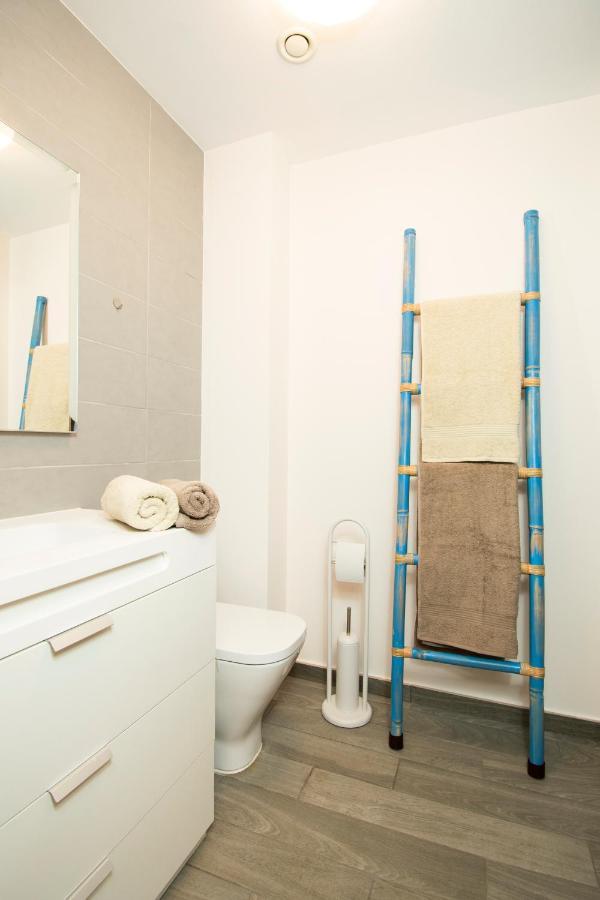 Green View Luxury Appartment In New Complex Pueblo Majorero Next To Golf Course 5 Min Walk From The Beach And Atlantico Shopping Centre In Caleta De Fuste Next To Cassino And Elba Sara Hotel 2 Bedrooms 2 Bathrooms Huge Terace! Luaran gambar
