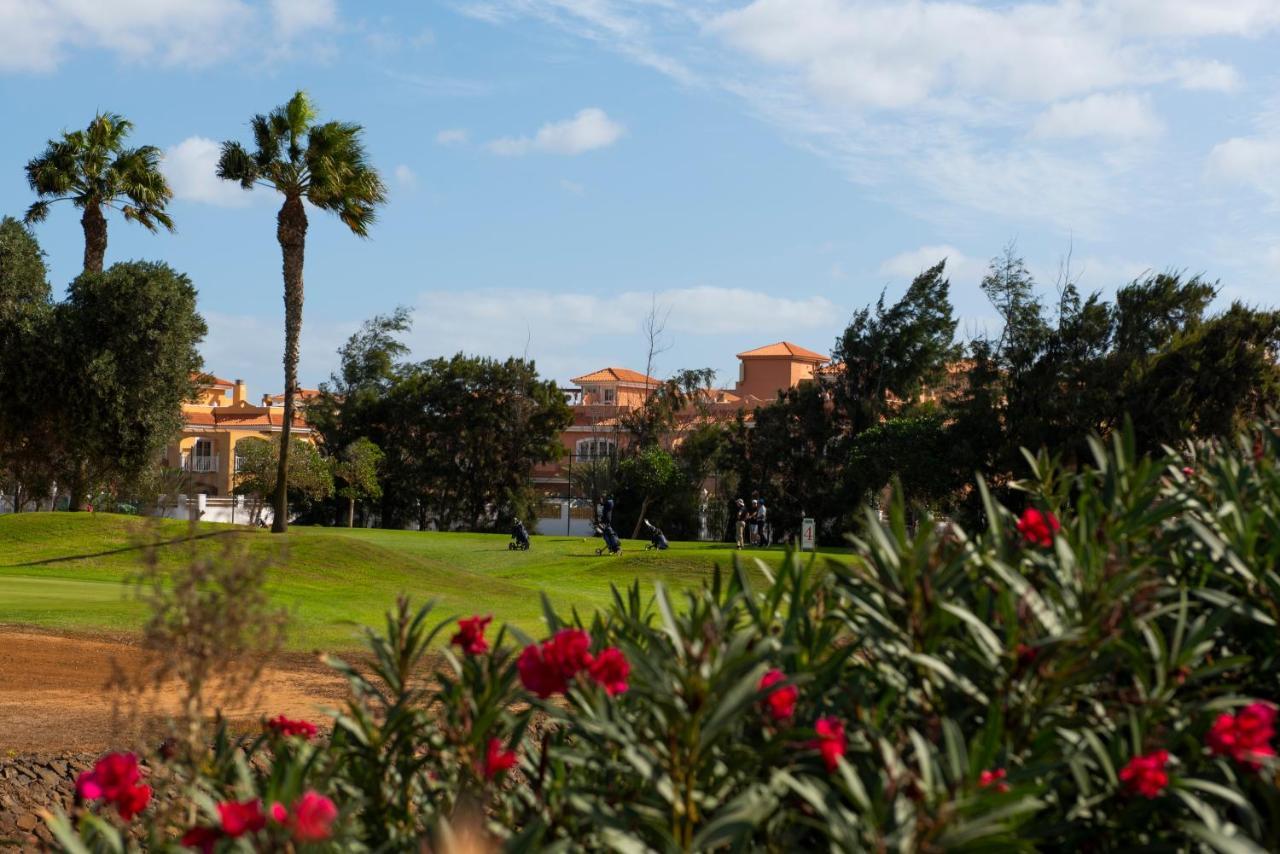 Green View Luxury Appartment In New Complex Pueblo Majorero Next To Golf Course 5 Min Walk From The Beach And Atlantico Shopping Centre In Caleta De Fuste Next To Cassino And Elba Sara Hotel 2 Bedrooms 2 Bathrooms Huge Terace! Luaran gambar